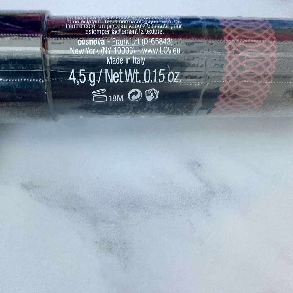 L.O.V Blush Liaison Dewy Gel Blush Stick in Alluring Peach New! - Picture 4 of 6